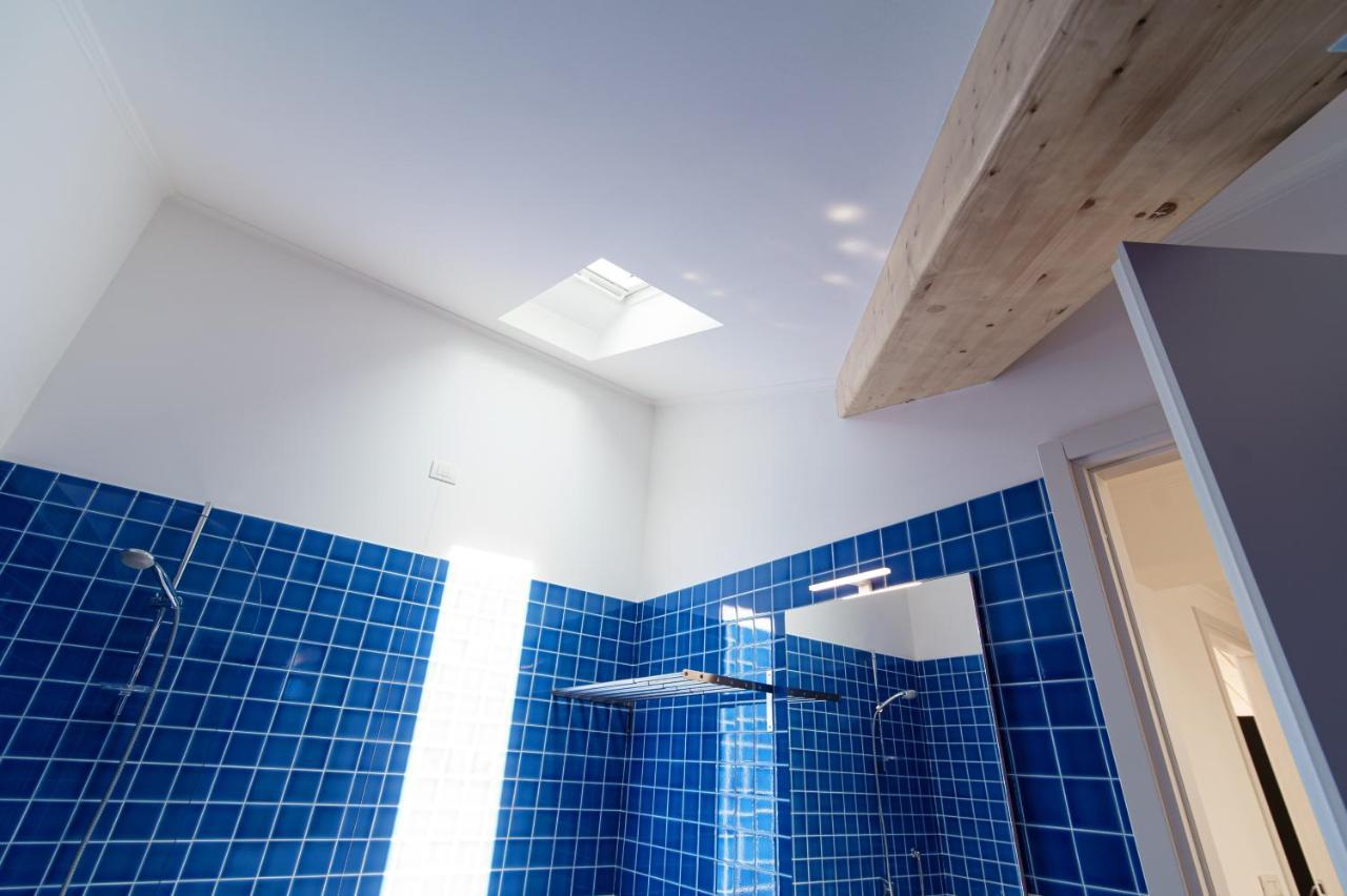 Ferienwohnung Attic 64 - The House Of Travelers Como Exterior foto